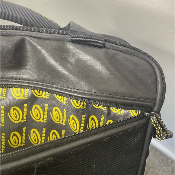 Timbuk2 Black Yellow Computer iPad Folder Bag - Picture 7 of 12